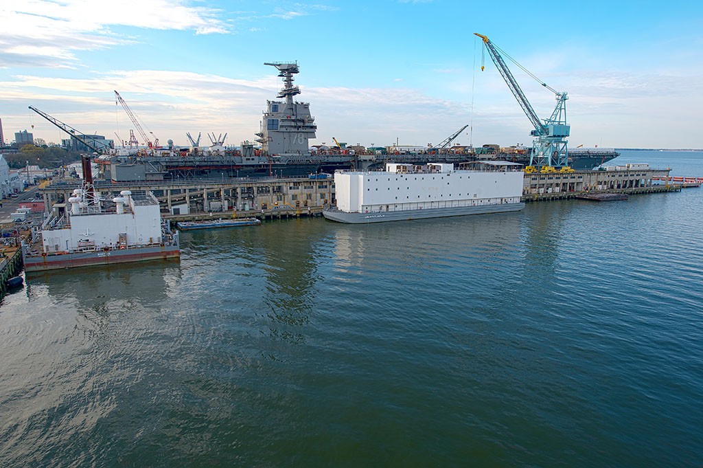 Virginia Natural Gas converts steam barge to natural gas to power naval ships and reduce environmental impacts