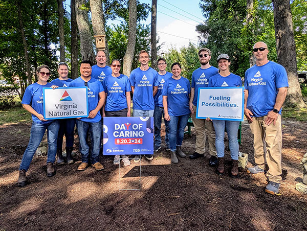 Virginia Natural Gas employees participate in the United Way Day of Caring