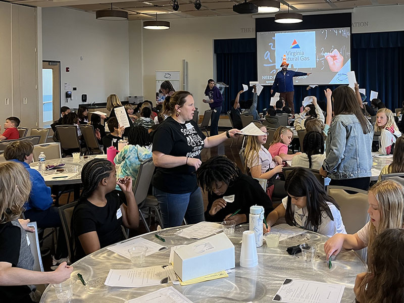 Virginia Natural Gas, in Collaboration with The National Energy Education Development (NEED) Project, Hosted an Engaging Energy Workshop for Eighty Students